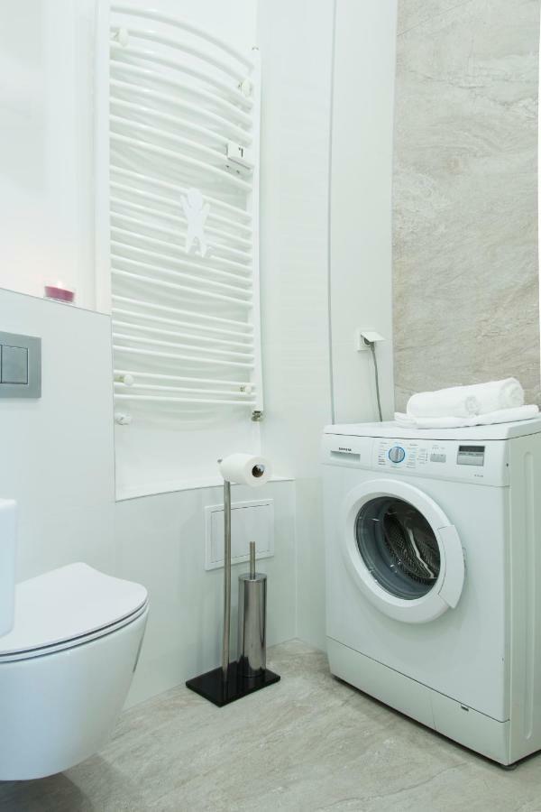 Luksusowy Apartament Swietego Jana Na Rynku Kraków Exteriör bild